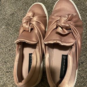 Steven Madden Satin Pink Shoes